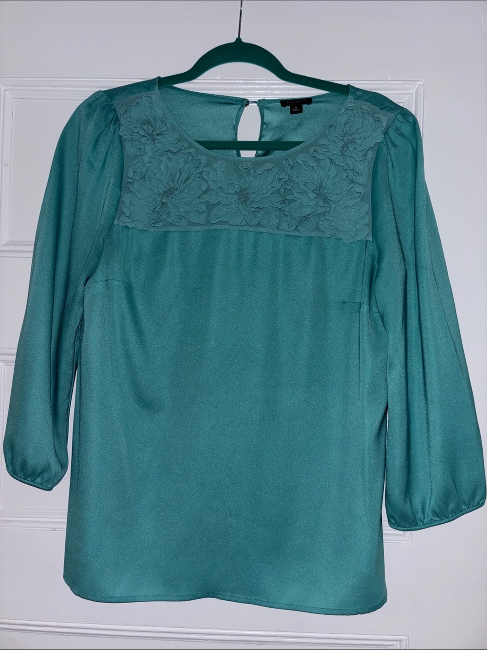 Ann Taylor Teal Floral Appliqué Blouse